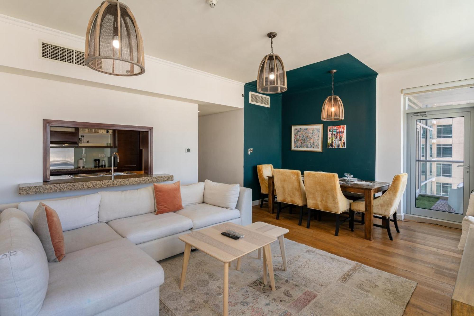Chic 2Br Apartment, Prime Location Near Dubai Mall - Allsopp&Allsopp Eksteriør billede